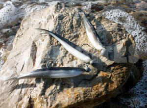 Μια σιλικόνη μπορεί να ψαρευτεί με διαφορετικού βάρους μολυβοκεφαλές αρκεί να ταιριάζει το μέγεθος του αγκιστριού. 